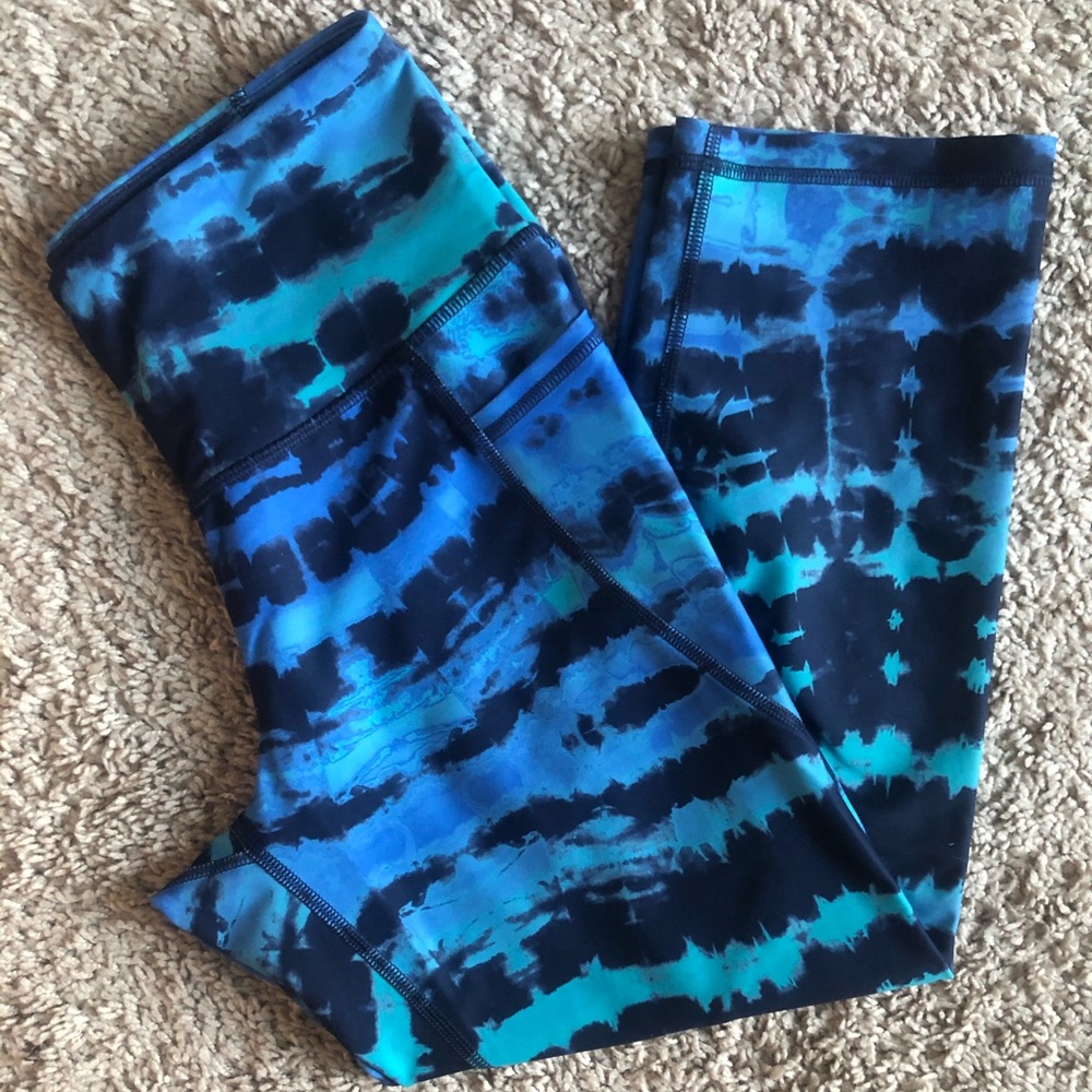 Old Navy Powersoft Cropped Legging
